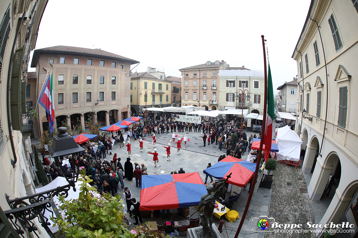 VBS_6685 - Fiera dei Santi - 12.ma Fiera Nazionale del Tartufo.jpg